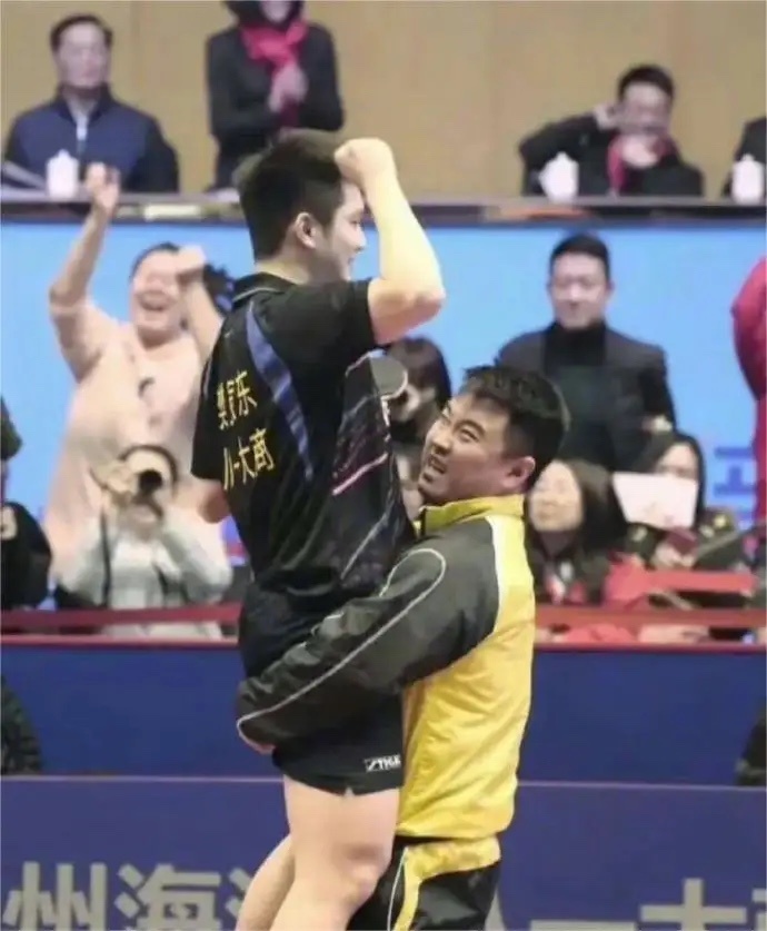 包含中国乒乓球队碾压德国乒乓球队，王皓一己之力扛起全队的词条