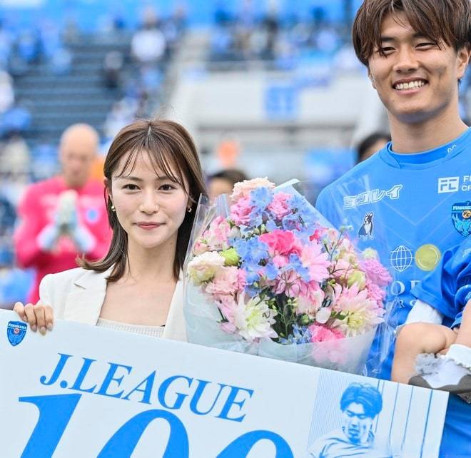 关于日本羽毛球队力克法国羽毛球队，戴资颖完成帽子戏法的信息