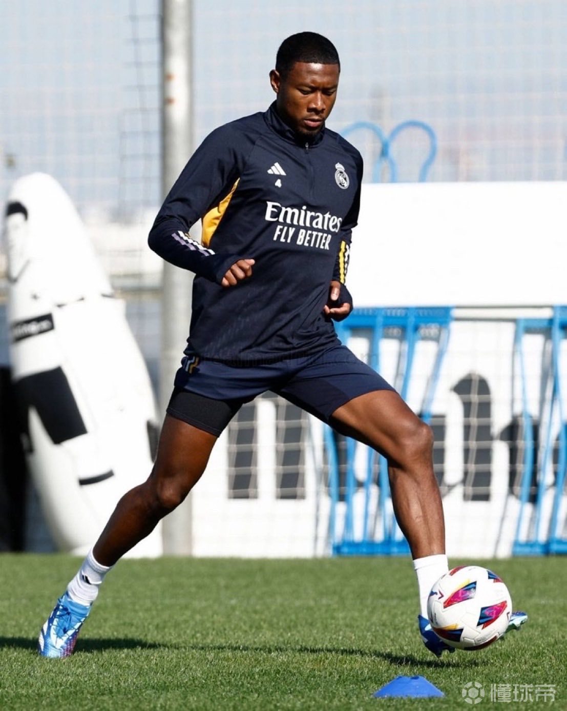 PG电子APP链接-克罗地亚横扫塞维利亚，阿拉巴惊艳世界