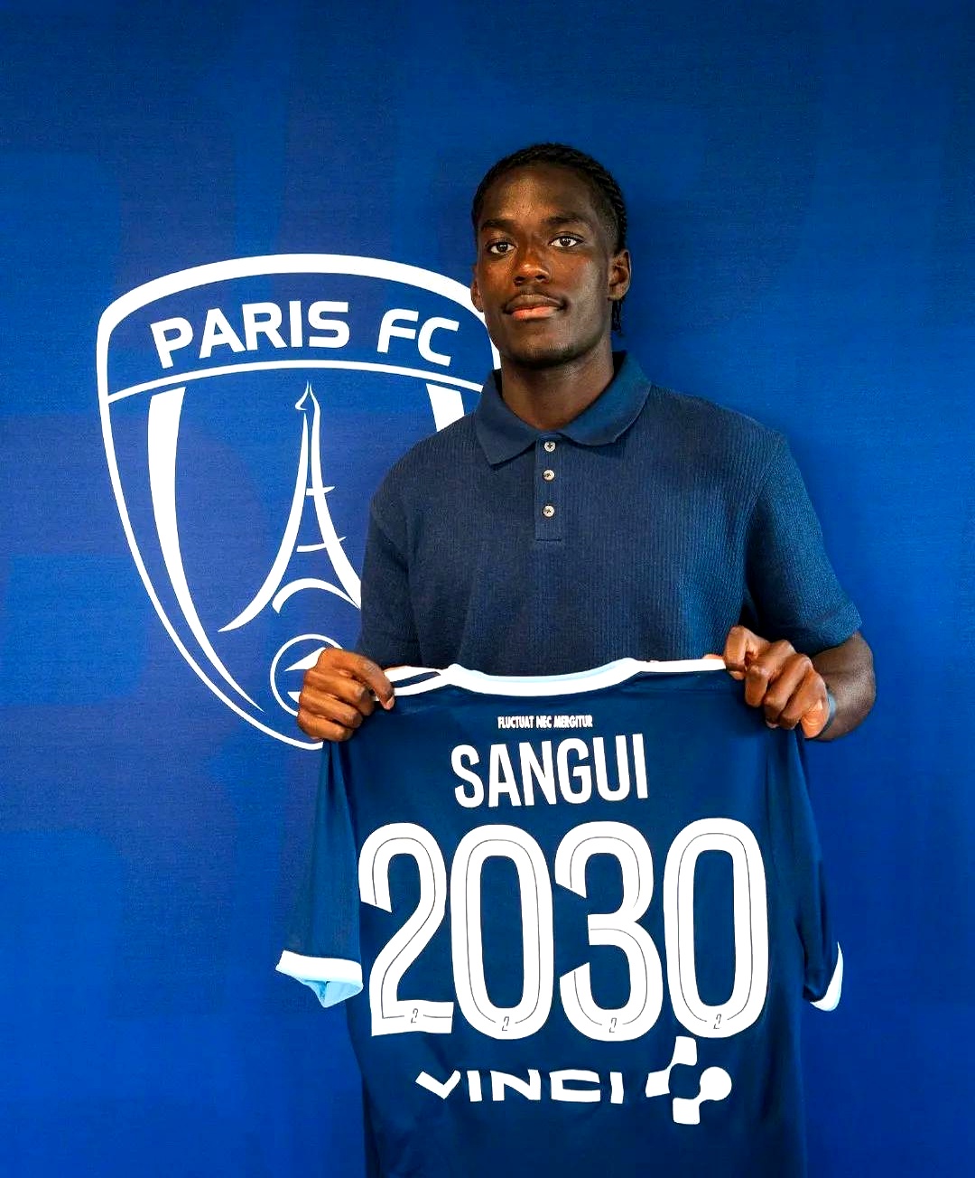 关于那不勒斯主场大胜弗罗西诺内，保持不败的信息