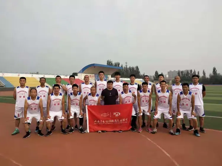 秘鲁篮球联赛球队备战季后赛