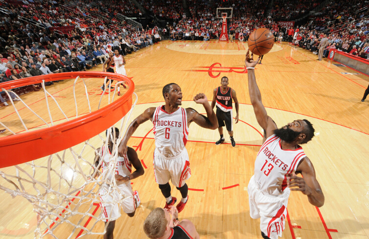 火箭主场告捷，开拓者遭遇连败