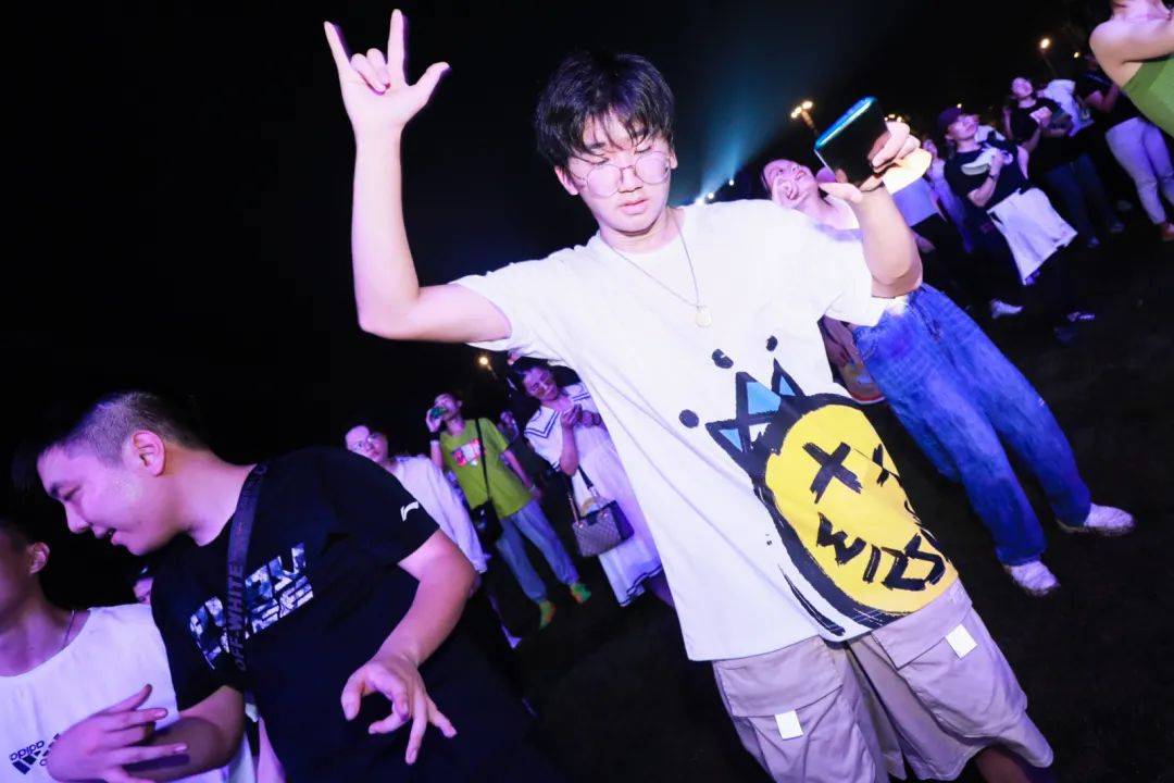 PG电子官网-大洋联赛燃爆全场一方险胜对手的简单介绍