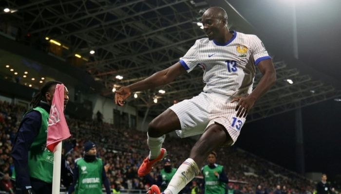 法国队在欧洲预选赛中继续保持领先