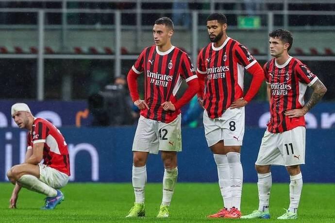 包含AC米兰客场大胜，取得连胜的词条