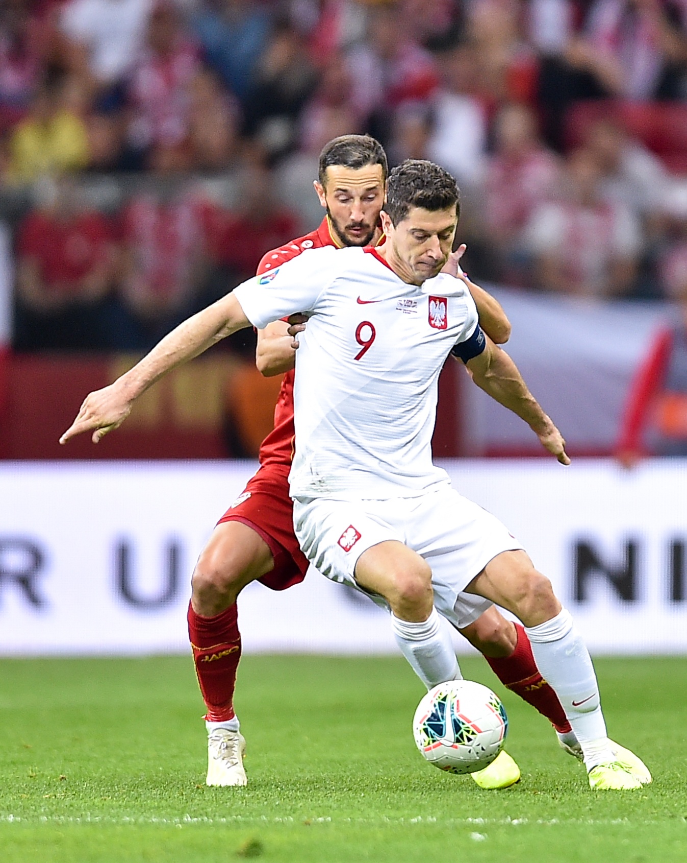 马其顿队在比赛中实现逆袭，取得胜利