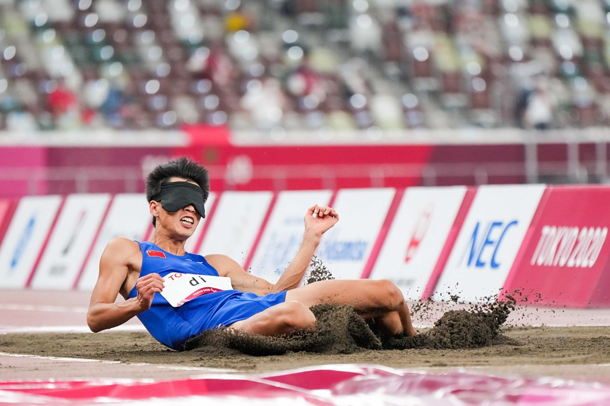 PG平台-力争上游：运动员向冠军发起冲击的简单介绍