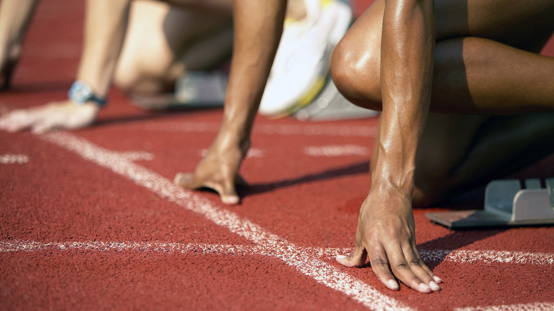 亚洲风暴席卷世界杯,伊朗末节奇迹带走荷兰,黄喜灿连续得分定乾坤